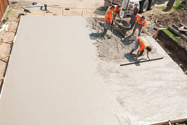 Best Concrete Driveway Installation  in Bridgewater, VA